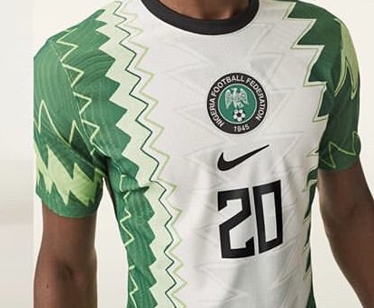 Nigeria lanzó sus nuevas camisetas y no dejó a nadie indiferente