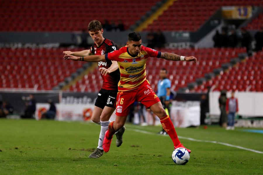 Seis chilenos jugaron en el triunfo de Morelia ante Atlas en la liga mexicana
