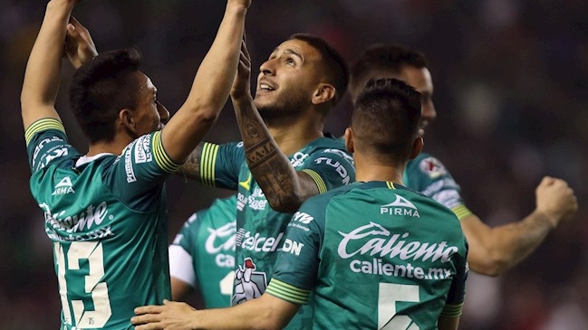 León con Jean Meneses derribó a Monterrey y se mantuvo como líder en México