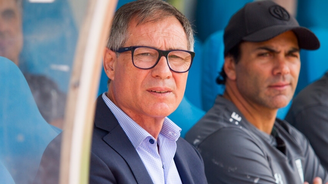 Ariel Holan: Sobrellevamos muy bien el peso de ser los actuales campeones