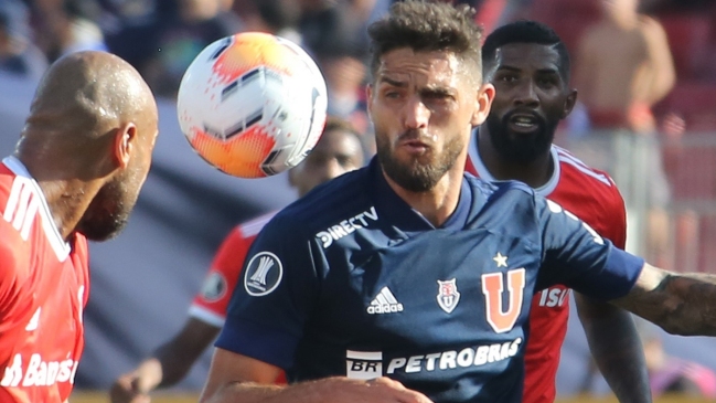 Joaquín Larrivey: Estamos tristes, creímos que podíamos clasificar y no lo hicimos por detalles