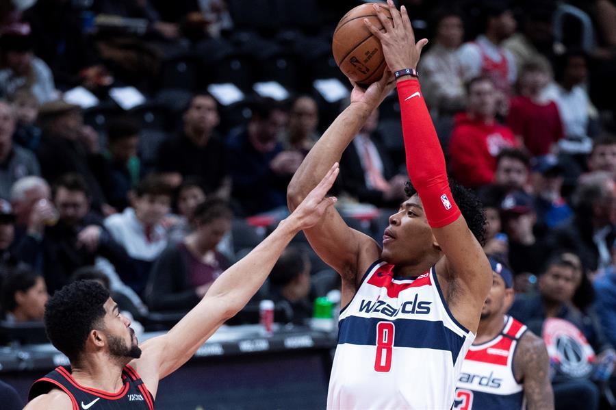 Washington Wizards venció a Chicago y sigue en carrera por llegar a play-offs