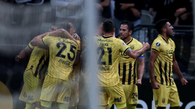 Guaraní dejó en el camino a Corinthians y será rival de Palestino en Copa Libertadores