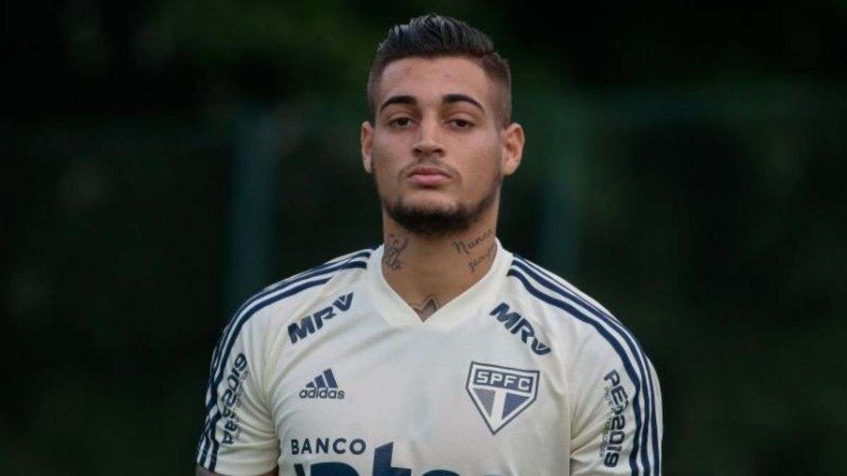 Portero brasileño admitió que agredió a su esposa y ofreció disculpas a las mujeres