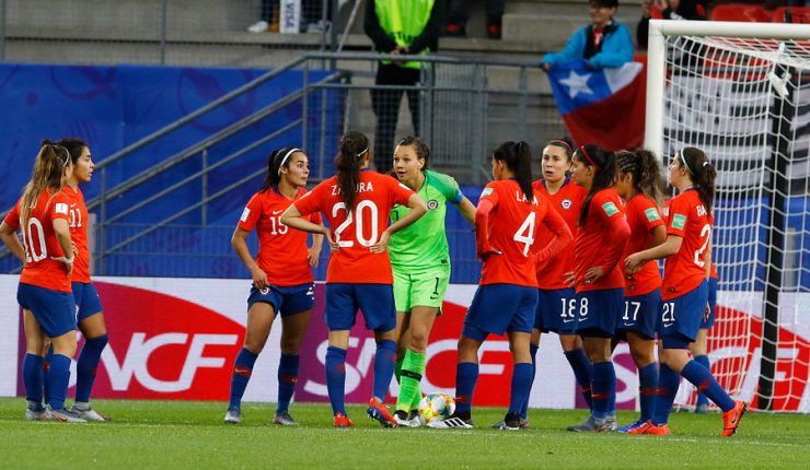 Sebastián Moreno destacó el duelo del Repechaje olímpico que jugará la Roja femenina en Iquique