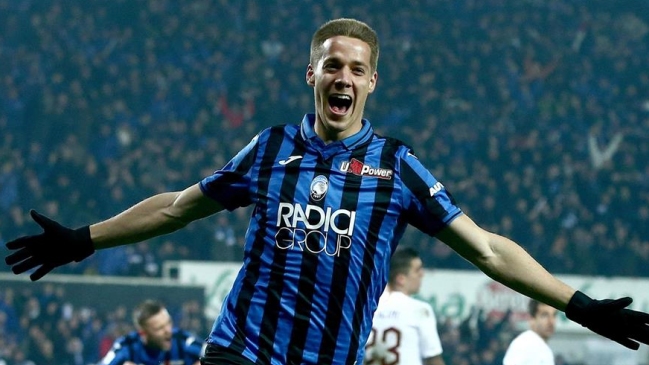 Atalanta superó a AS Roma y sigue en puestos de Champions League