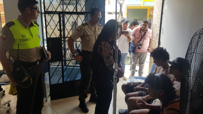 Presidente de Ecuador lamentó fatal accidente de hinchas de Barcelona en Perú