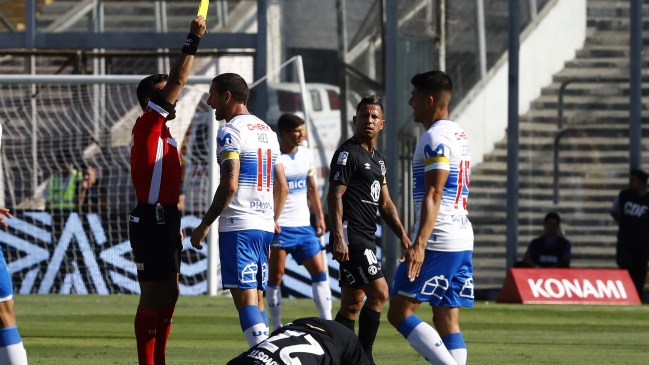 “Ahí está, toca el balón y después a Puch”: El diálogo del árbitro Piero Maza con el VAR