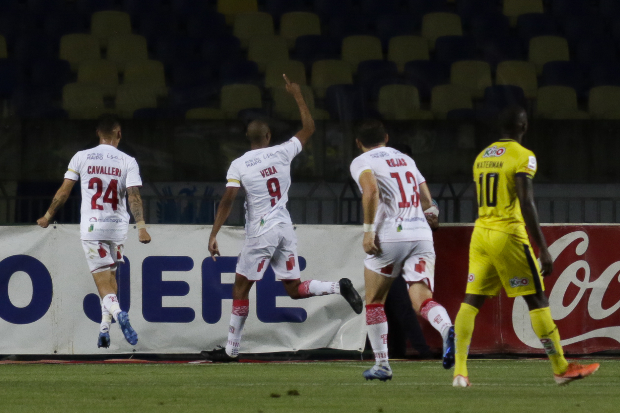 Curicó Unido complicó más a U. de Concepción y se prendió en la parte alta de la tabla