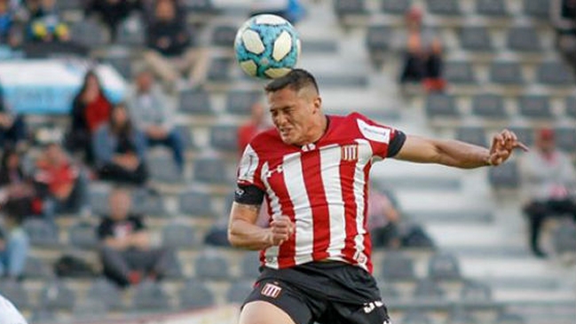 Juan Fuentes fue titular en caída de Estudiantes a manos de Defensa y Justicia