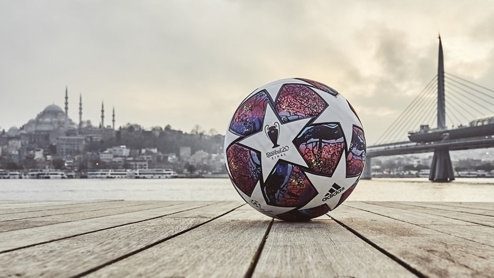 El balón que se usará a partir de los octavos de final en la Champions League