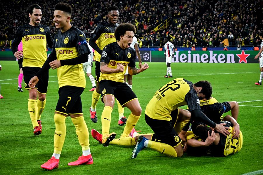 Borussia Dortmund tuvo a un inspirado Haaland y golpeó primero ante PSG en octavos de la Champions