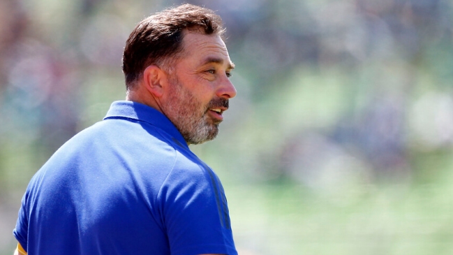 José Luis Navarrete: El articulador del buen comienzo de la U es Hernán Caputto