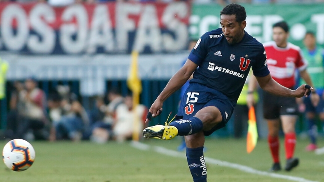 Diego Carrasco y Jonathan Zacaría asoman como reemplazantes de Jean Beausejour en la U