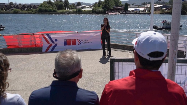 Gobierno anunció millonaria inversión para mejoramiento de recintos deportivos en Valdivia