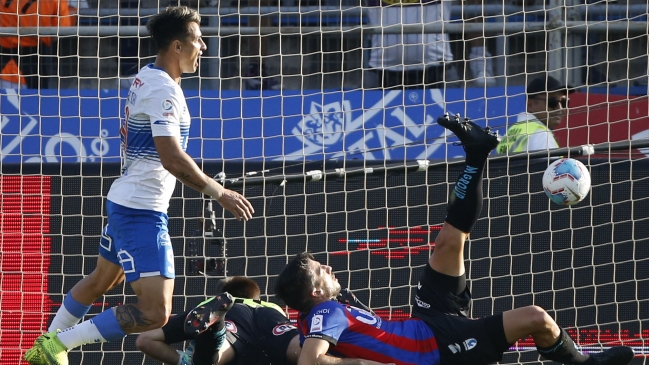 Aued asistió y Zampedri aumentó el marcador para la UC ante Iquique