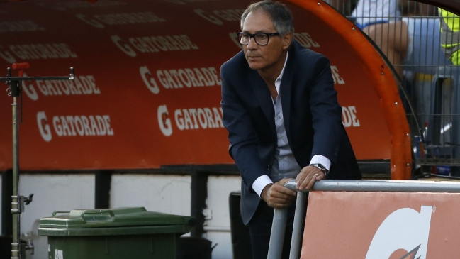 Holan y los citados de la UC a la Roja: Reconozco que es incómodo perder tantos jugadores