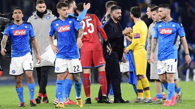 Los goles en el intenso duelo entre Barcelona y Napoli por la ida de los octavos de final