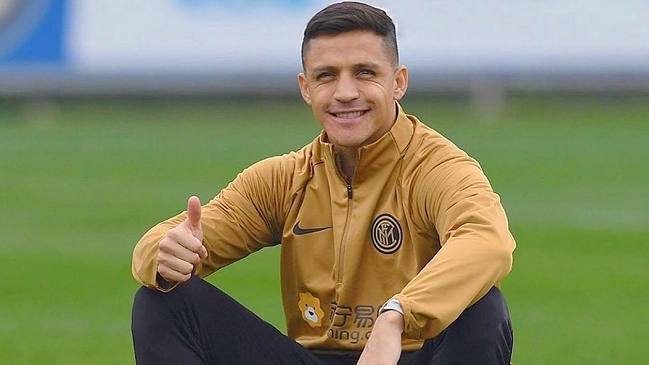 Las “coquetas” publicaciones de Alexis Sánchez