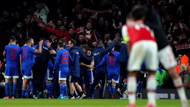 Olympiakos eliminó a Arsenal de la Europa League con agónico gol en el alargue