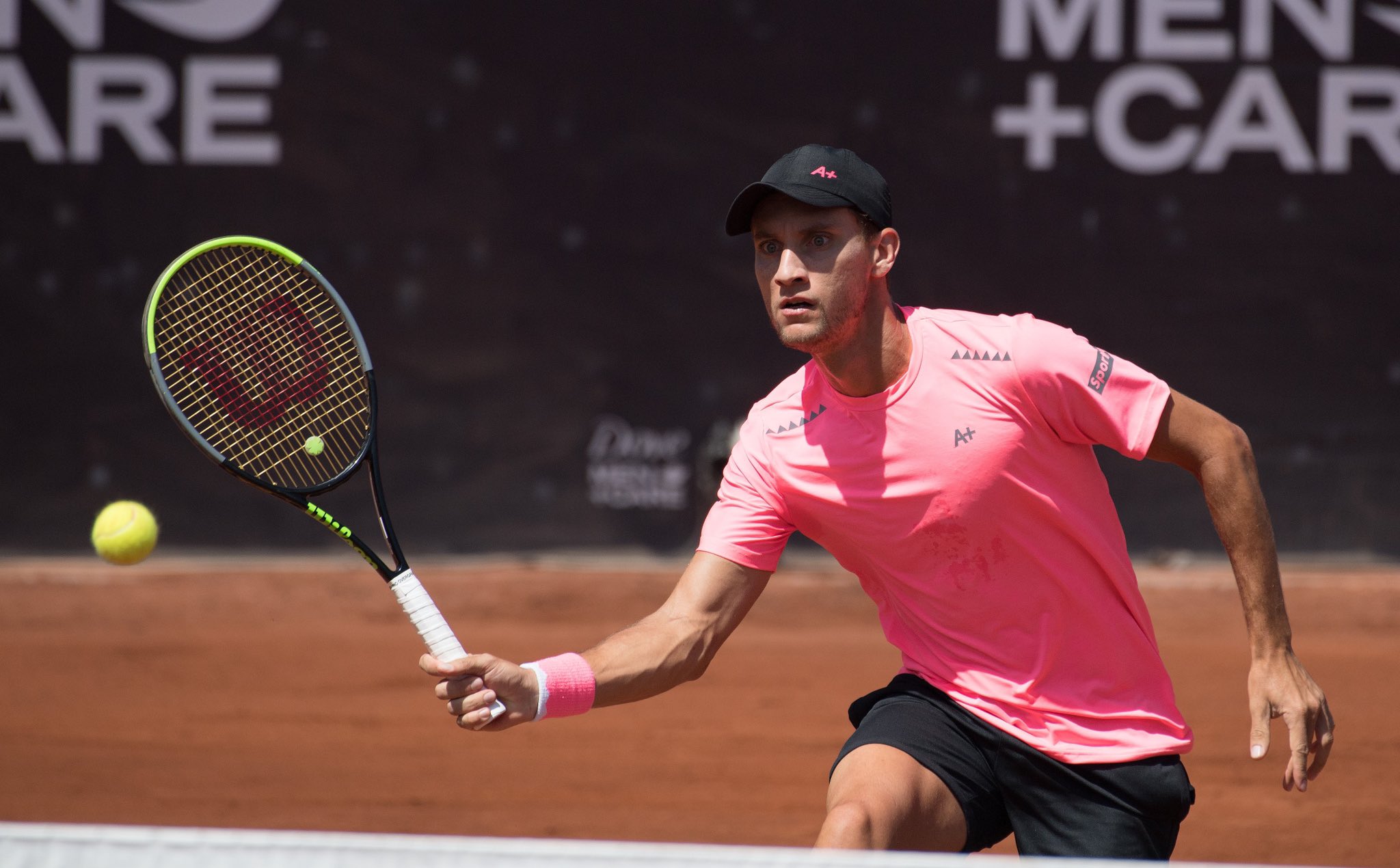 Renzo Olivo sorprendió a Hugo Dellien y espera por Garin o Seyboth Wild en semifinales
