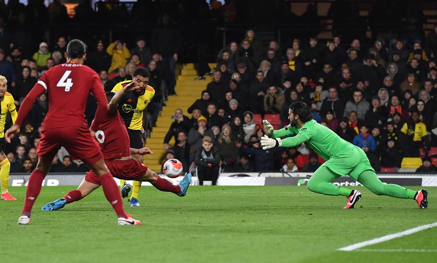 La decepción de Liverpool tras perder ante Watford la racha invicta en la Premier