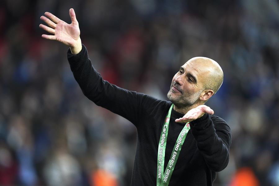 Guardiola elogió a Claudio Bravo: “Ojalá aprendan de él después de todo lo que ha ganado”