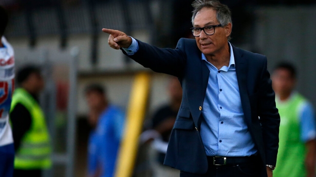 Ariel Holan: Queremos hacer una gran Copa Libertadores, no ir solo a participar