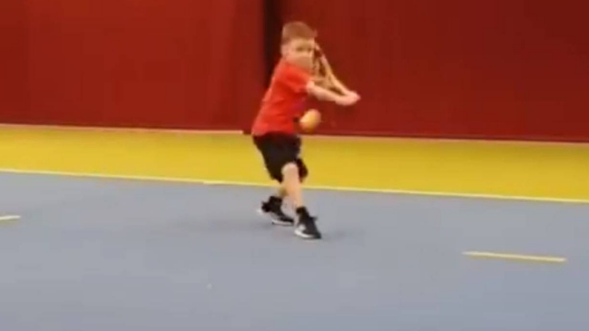 La ATP destacó a un niño tenista de seis años que “la rompe”