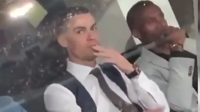 El comentado gesto de Cristiano Ronaldo con un hincha para que dejara de grabarlo y viera el partido