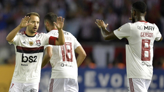 Flamengo inició con éxito su defensa del título de la Libertadores al tumbar a Junior