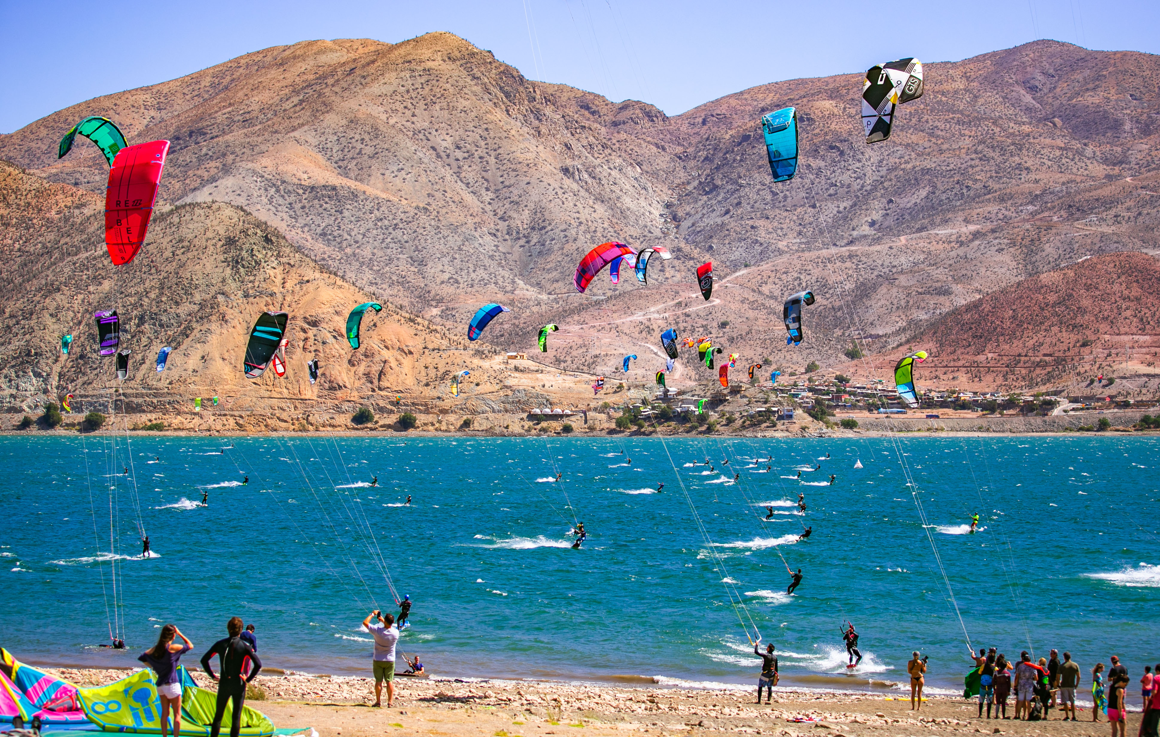 Campeonato nacional Kitesurf Tour se desarrollará este sábado en Gualliguaica