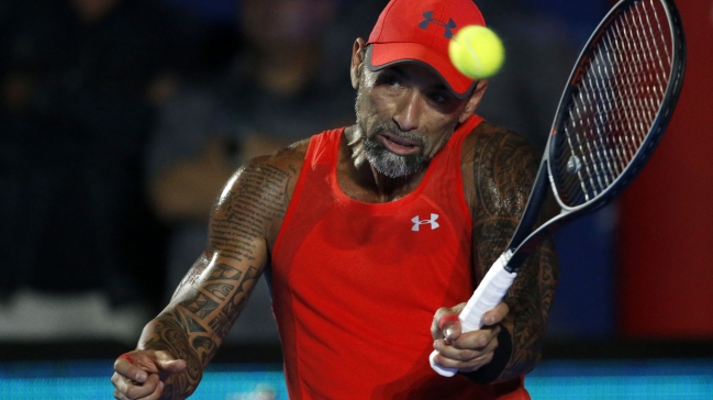 Marcelo Ríos volvió a bajar el precio de venta de su mansión en Valle Escondido