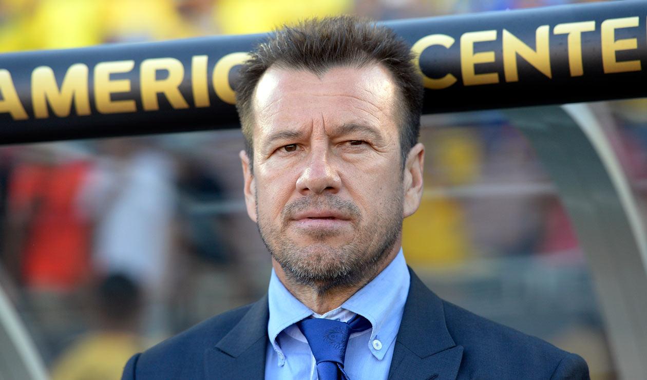 De Mano Menezes a Dunga: Las alternativa que ofreció representante de Scolari a Colo Colo