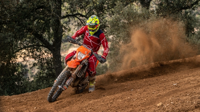 Matteo de Gavardo debutó con un séptimo lugar en el Campeonato de España Moto Enduro
