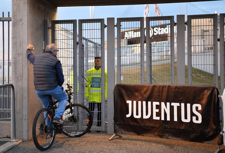 Gobierno italiano suspendió eventos deportivos y restringe las copas europeas