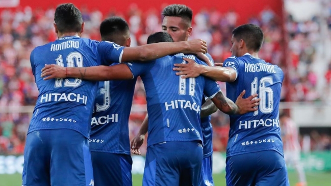 Heinze se despidió de Vélez con una contundente victoria sobre Unión de Santa Fe