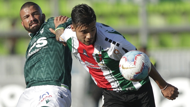 Santiago Wanderers sucumbió en los descuentos ante Palestino y se mantuvo en la parte baja