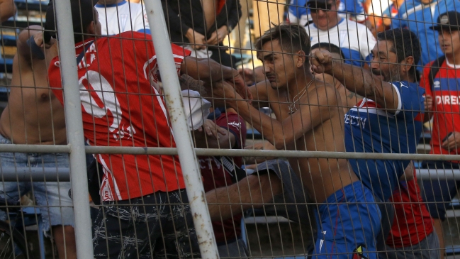 Los graves incidentes que marcaron el duelo entre la UC y América de Cali en San Carlos