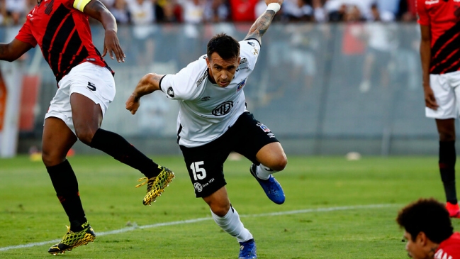 Mouche puso en ventaja a Colo Colo ante A. Paranaense con un certero cabezazo