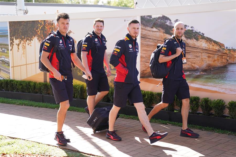 Pilotos de la Fórmula 1 tuvieron su jornada preparatoria para el GP de Australia