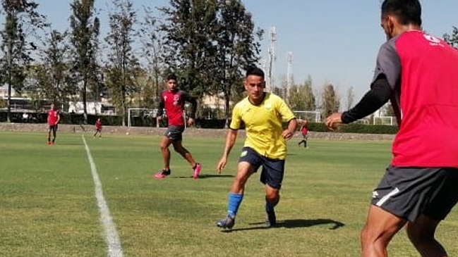 Colo Colo igualó con Deportes Colina en el retorno de Zaldivia y Paredes