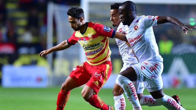 El fútbol mexicano seguirá adelante este fin de semana, pero sin saludos de mano