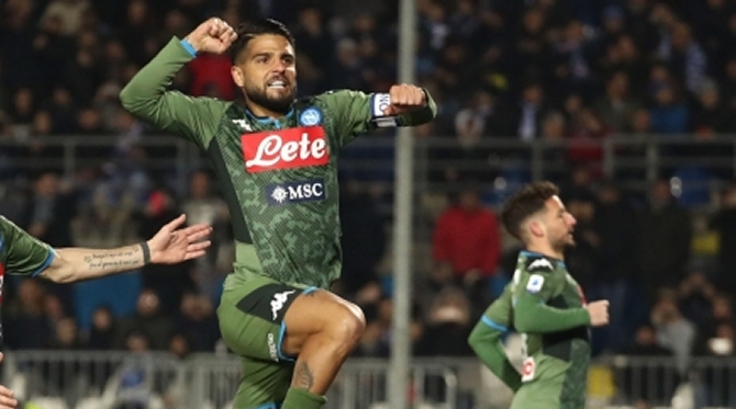 Lorenzo Insigne donó dinero a hospitales para combatir el coronavirus en Italia
