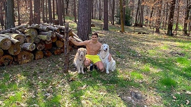 Entrenamiento y cuarentena con Aton y Humber: Alexis sobrelleva sus días en casa ante coronavirus