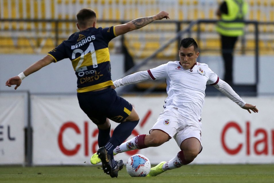 Everton y La Serena protagonizaron una deslucida igualdad en el cierre de la jornada sabatina