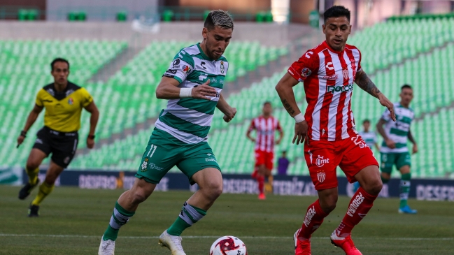 Santos Laguna de Valdés se impuso en duelo de chilenos a Necaxa de Delgado, Baeza y Leiva
