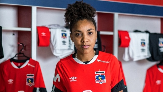 Capitana de Colo Colo entró en cuarentena preventiva