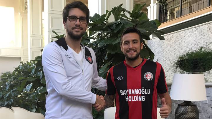 Cristóbal Jorquera clamó por parar el fútbol turco: También somos personas