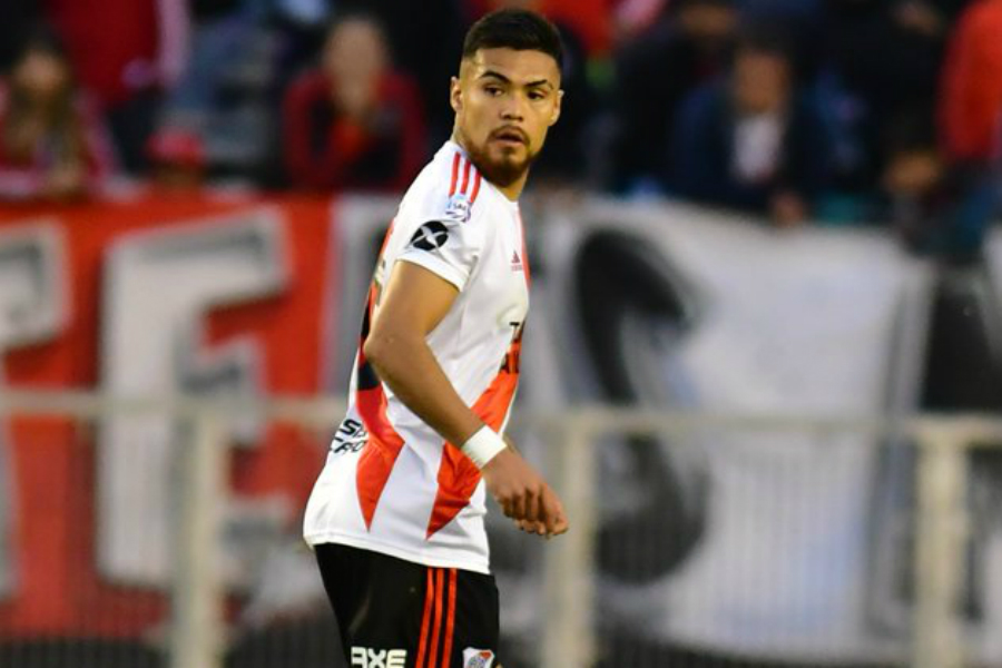 Paulo Díaz sufre por la cuarentena: Su esposa e hijo están en Chile